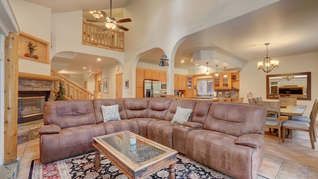 Photo of Bedroom in Tahoe Valley