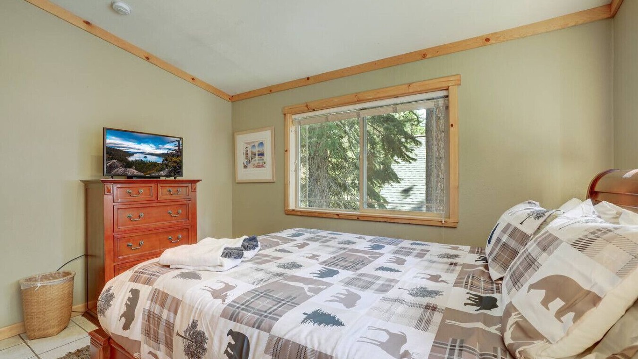 Photo of Others in Tahoe Valley