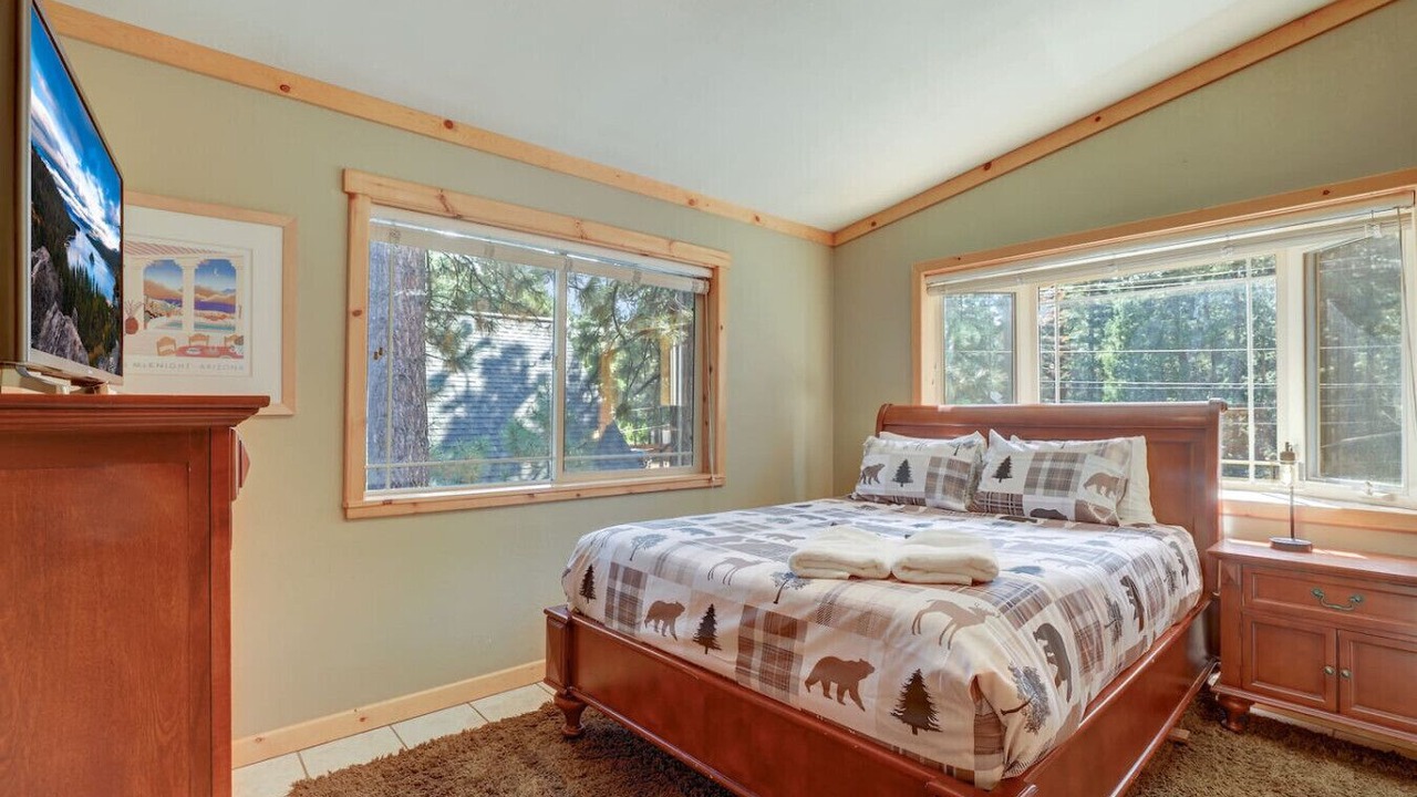 Photo of Others in Tahoe Valley