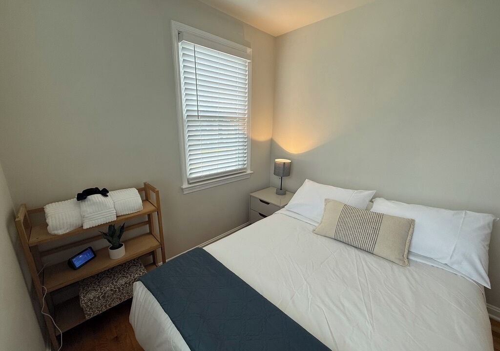 Photo of Bedroom in West Riverdale