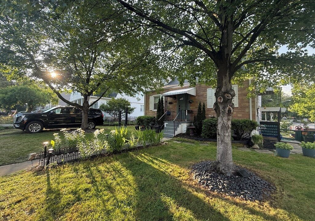Photo of Outdoor in West Riverdale