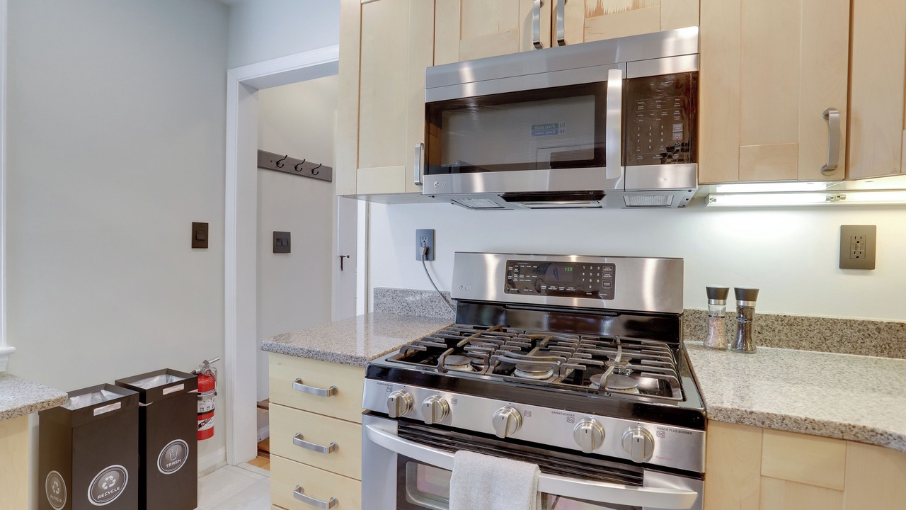 Photo of Kitchen in West Riverdale