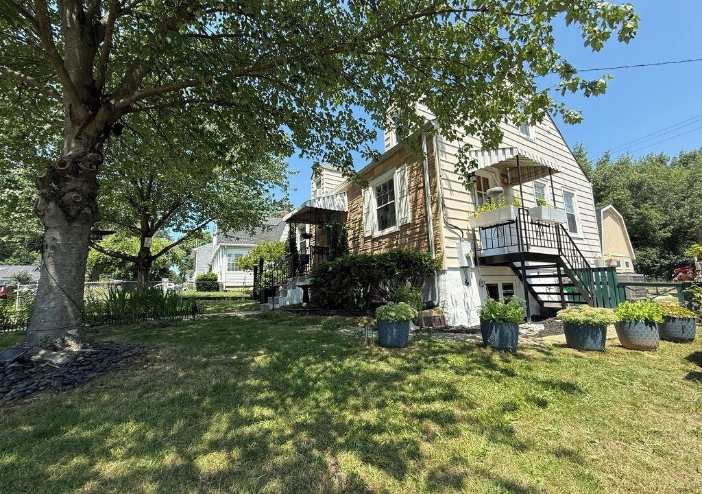 Photo of Outdoor in West Riverdale