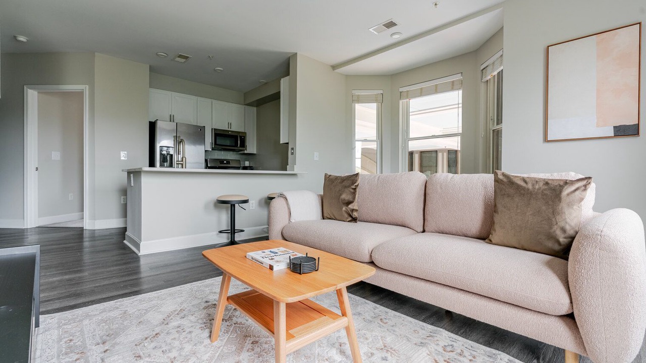Photo of Livingroom in Bethesda