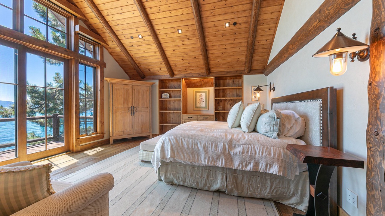 Photo of Bedroom in Carnelian Bay