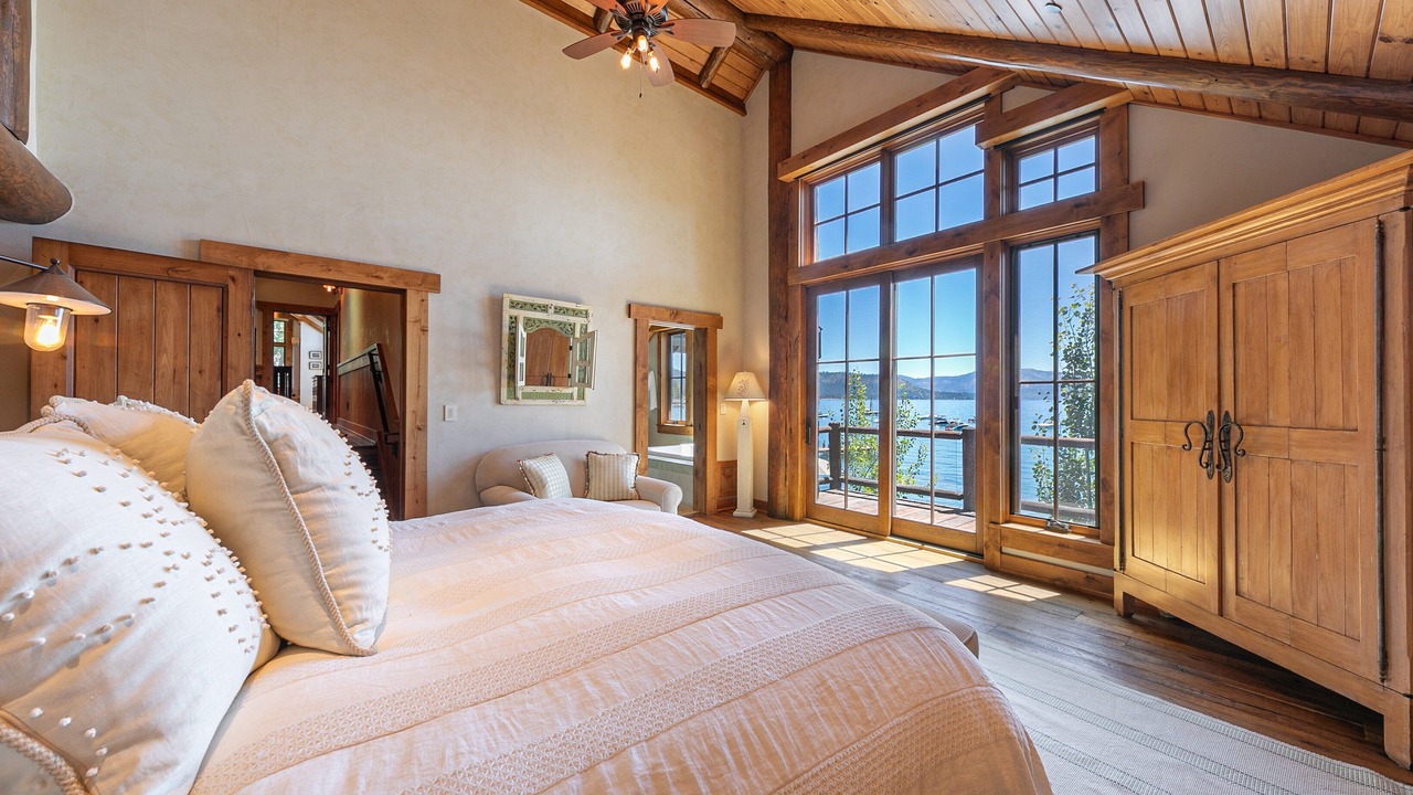 Photo of Bedroom in Carnelian Bay