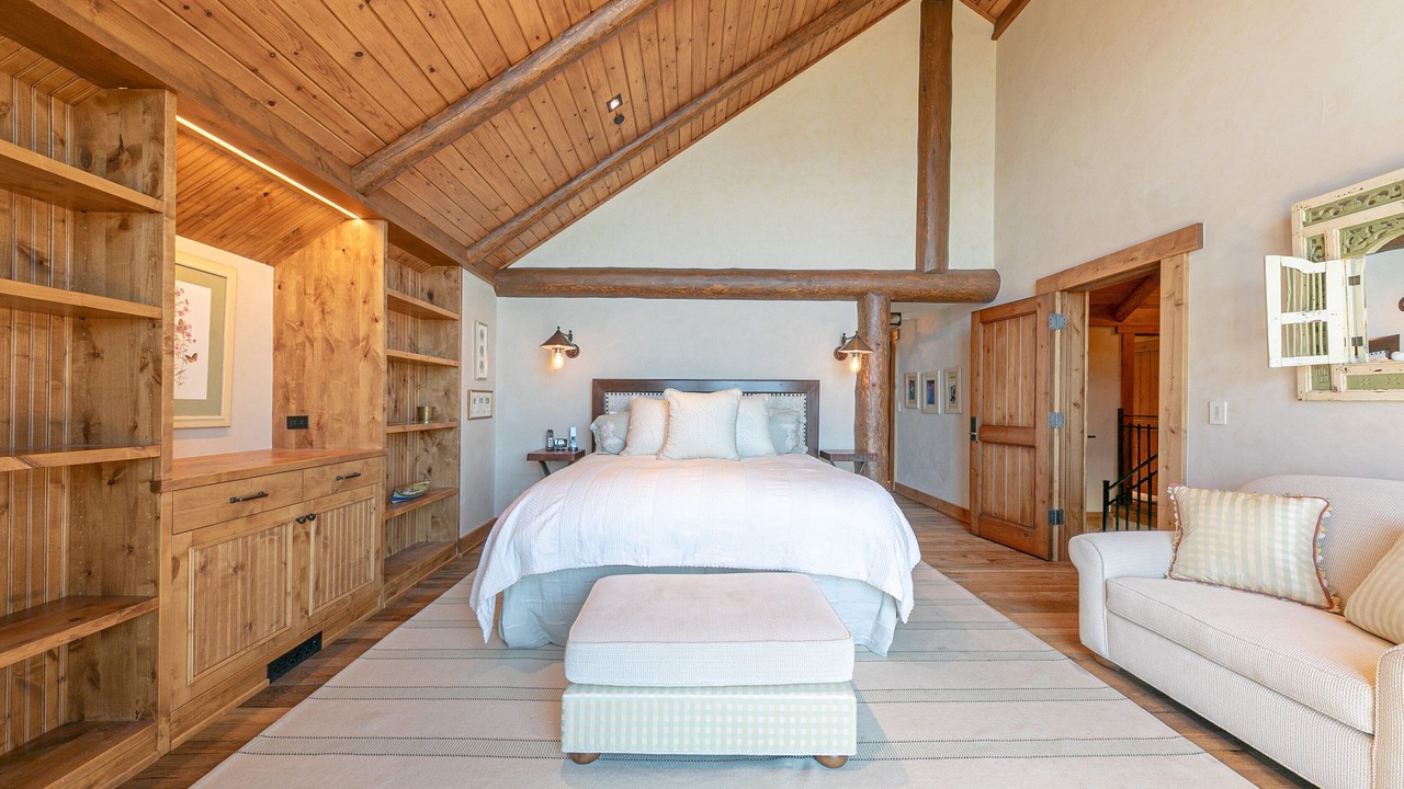 Photo of Bedroom in Carnelian Bay