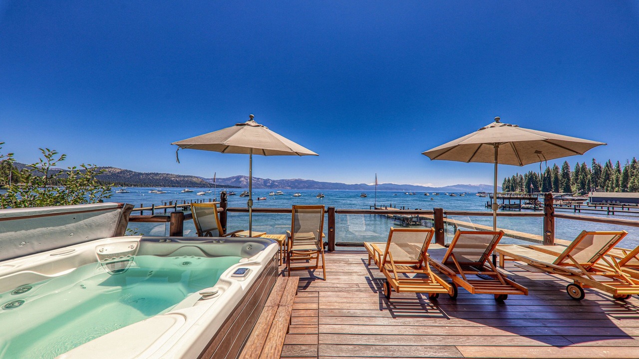 Photo of Patio Balcony in Carnelian Bay