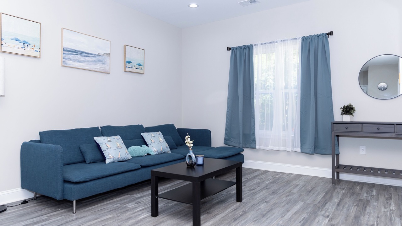 Photo of Livingroom in Paw Creek