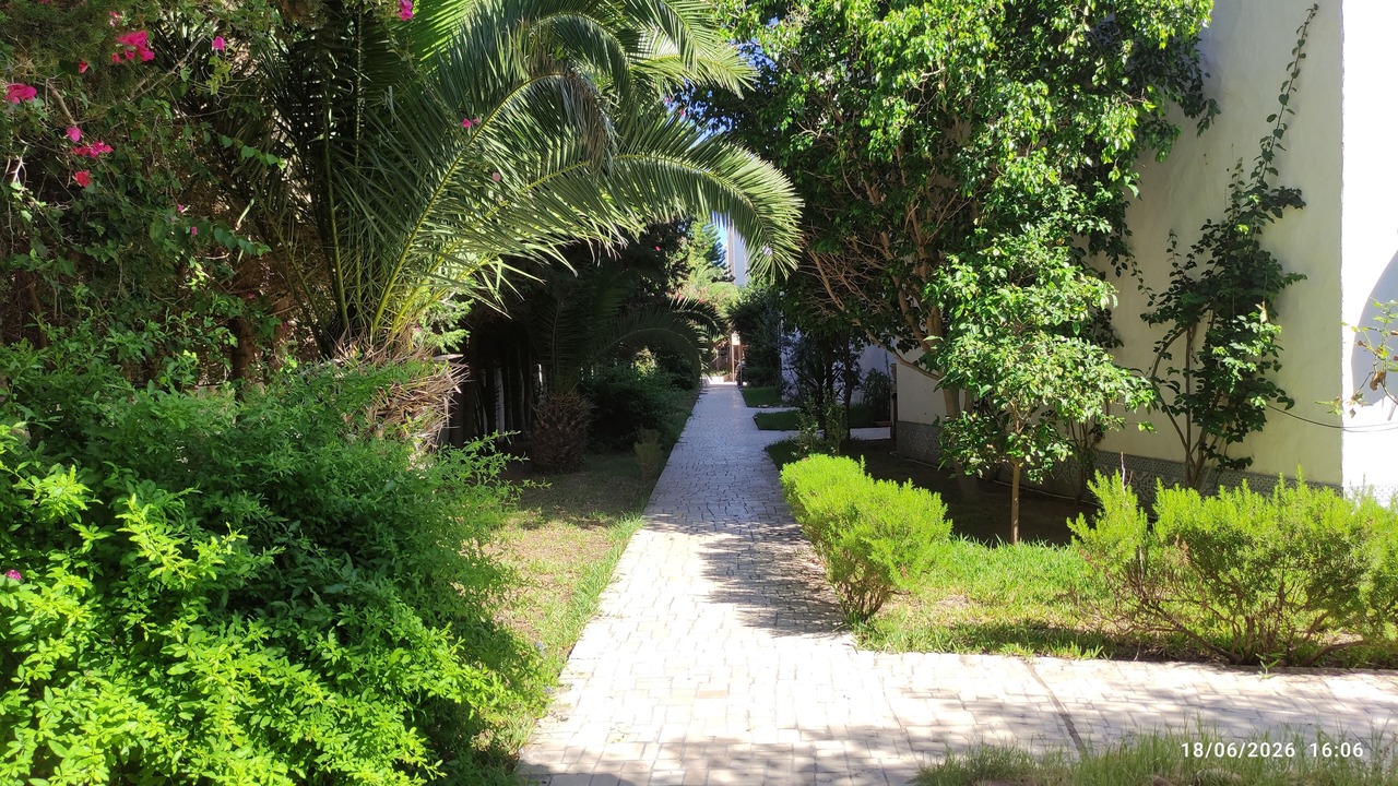 Photo of Outdoor in Yasmine
