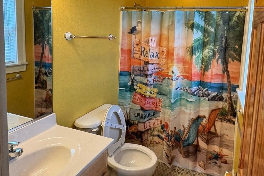 Photo of Bathroom in Rodanthe