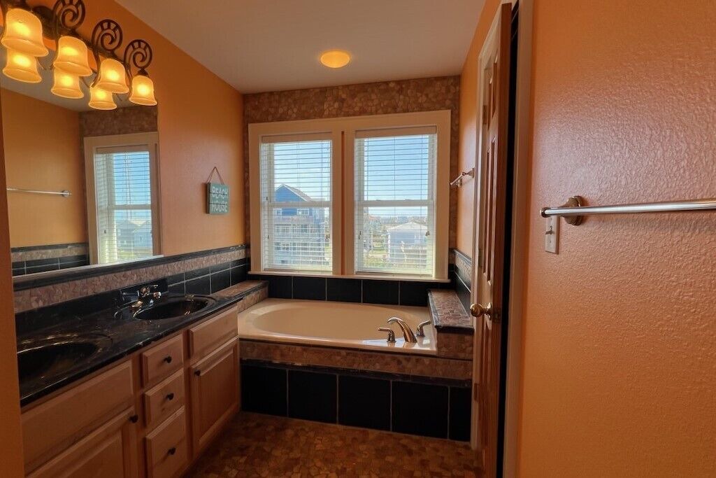 Photo of Bathroom in Rodanthe