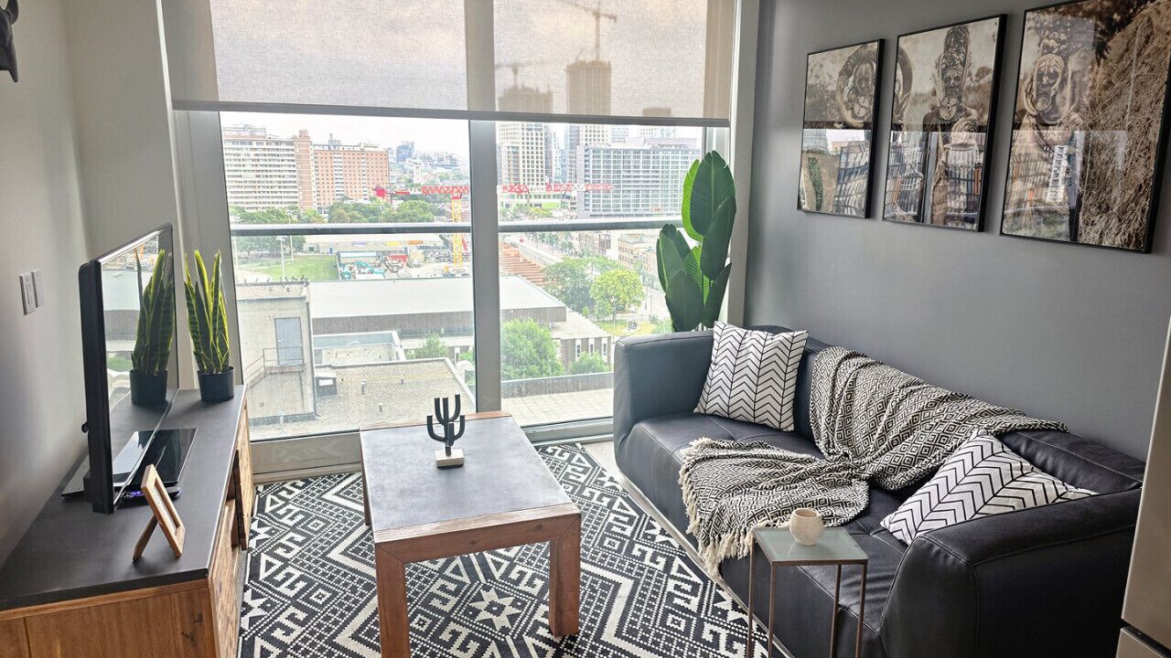 Photo of Livingroom in Downtown Toronto