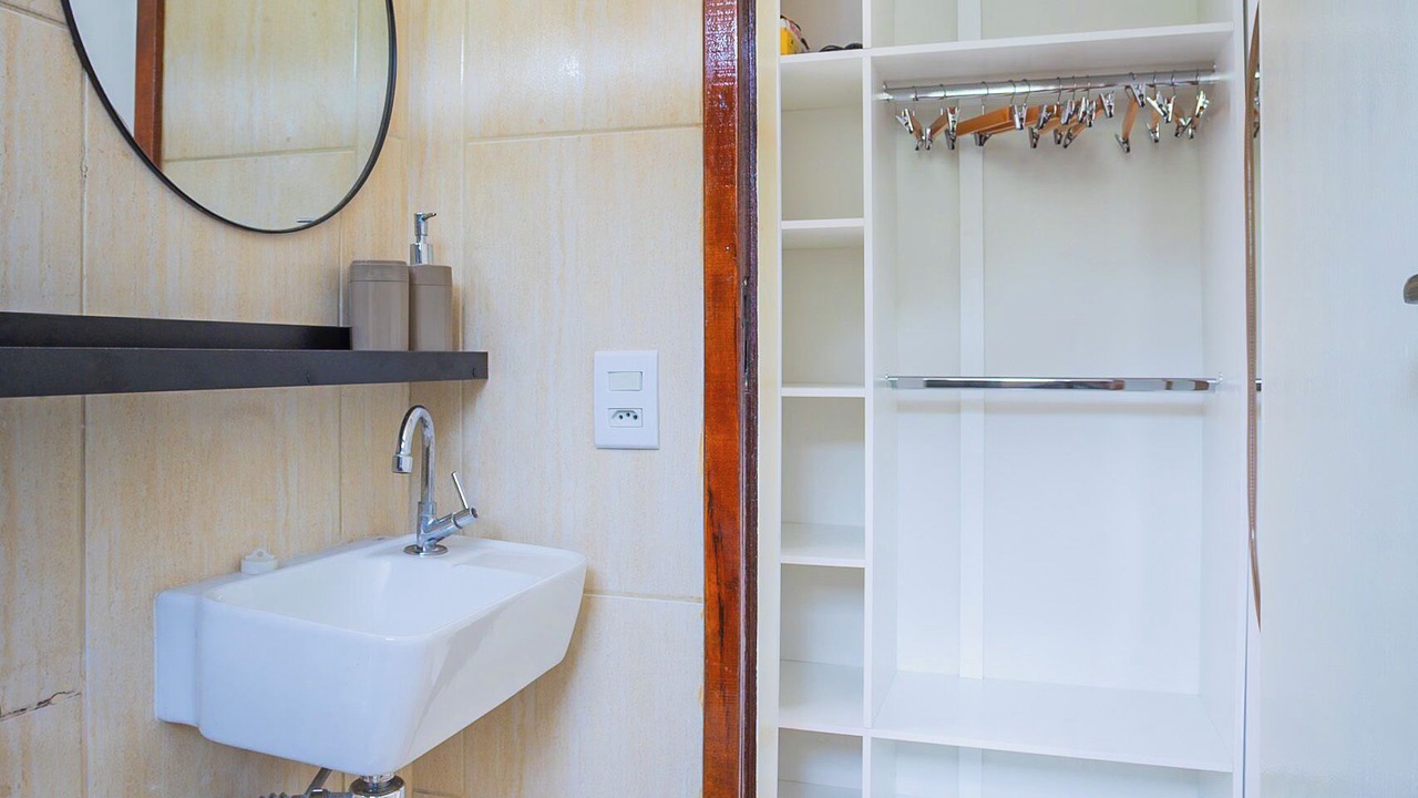 Photo of Bathroom in Garatucaia