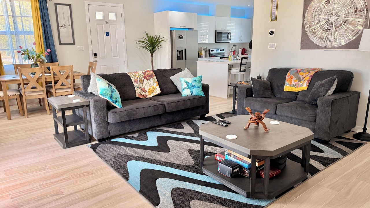 Photo of Livingroom in Palm Cay