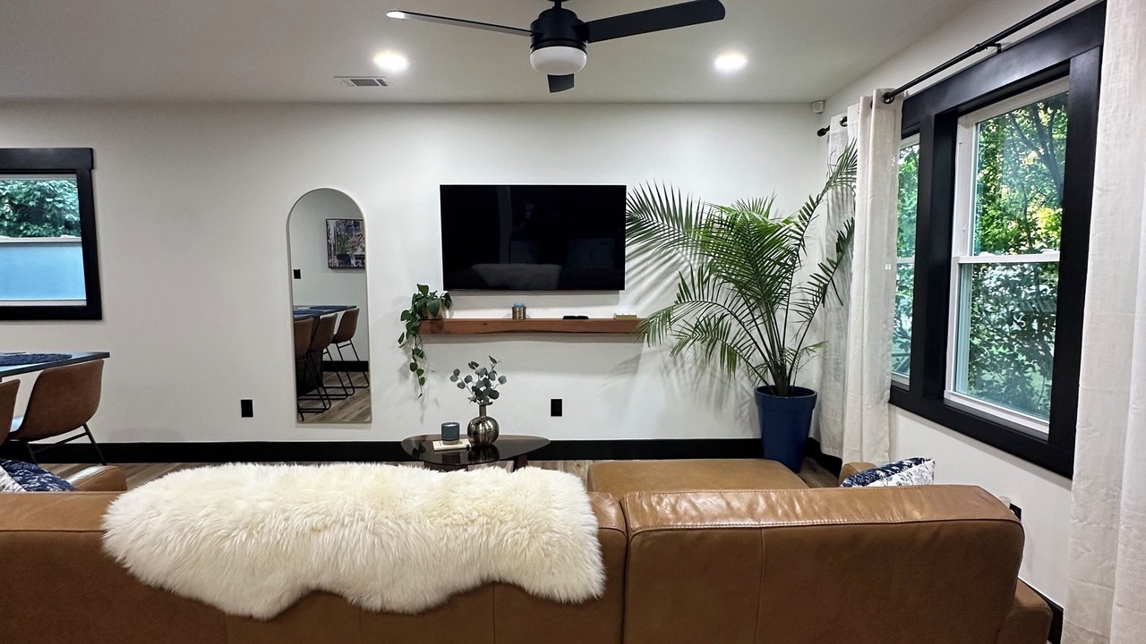 Photo of Livingroom in Paw Creek