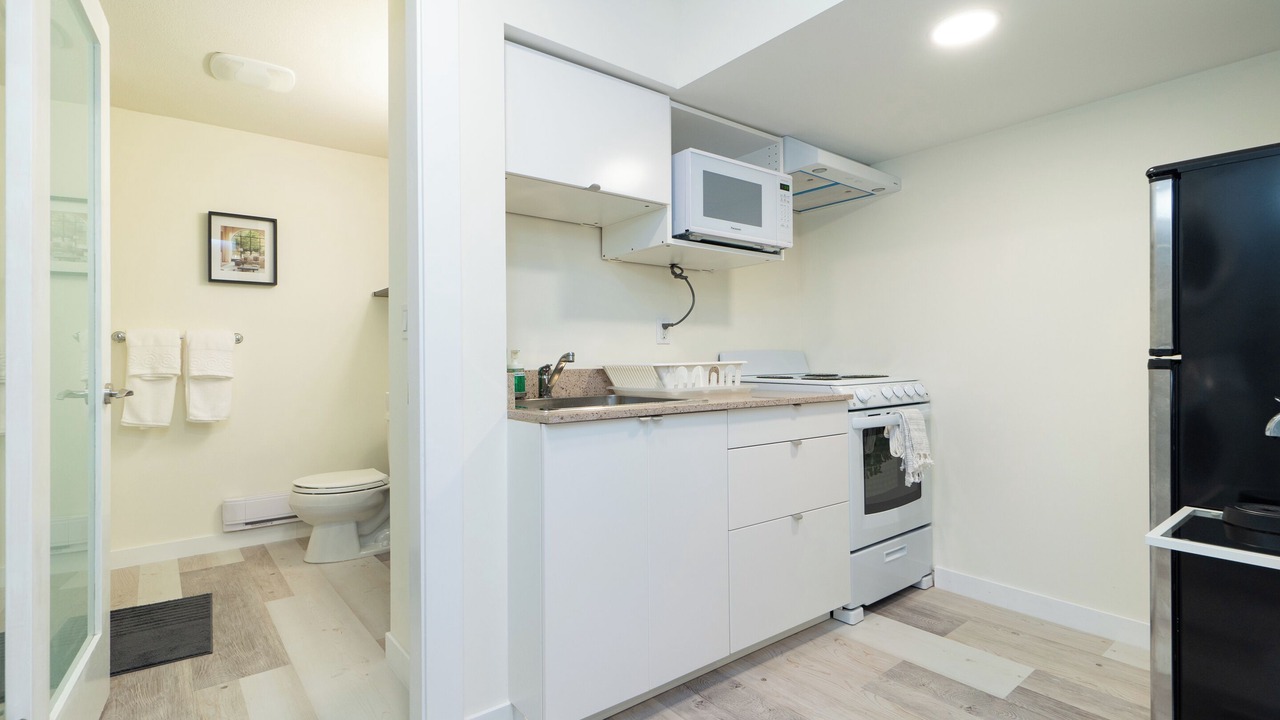 Photo of Kitchen in Dundarave