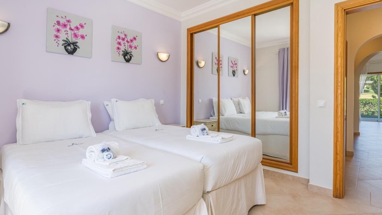 Photo of Bedroom in Atalaia