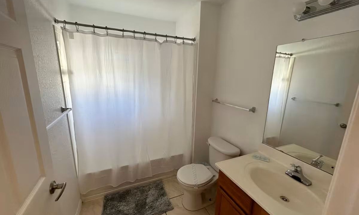 Photo of Bathroom in Venetian Bay Villages