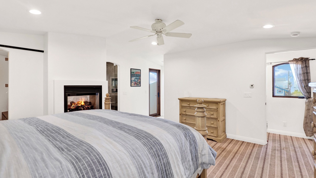 Photo of Bedroom in Silver Strand
