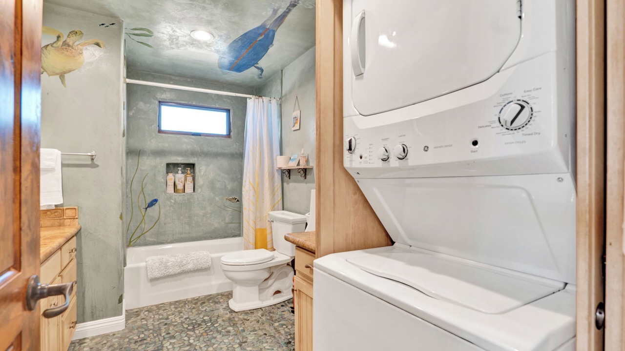 Photo of Bathroom in Silver Strand