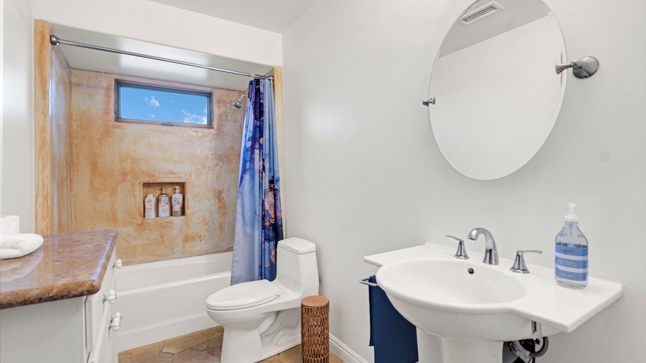 Photo of Bathroom in Silver Strand