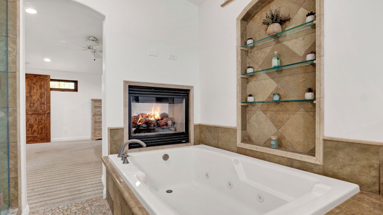 Photo of Bathroom in Silver Strand