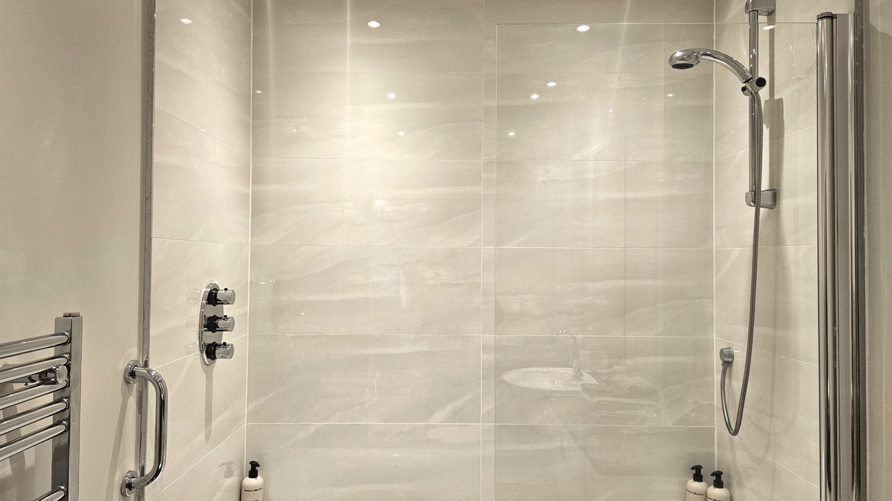 Photo of Bathroom in Comely Bank