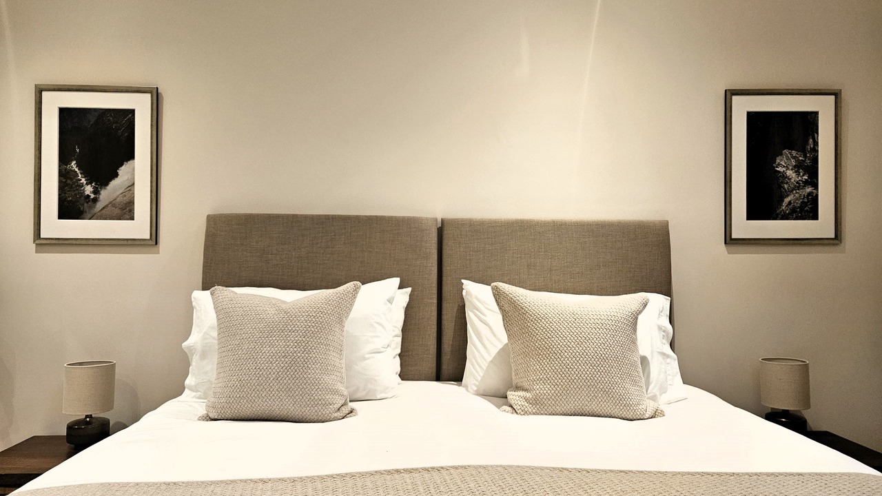 Photo of Bedroom in Comely Bank