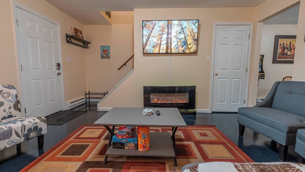 Photo of Livingroom in Saylorsburg