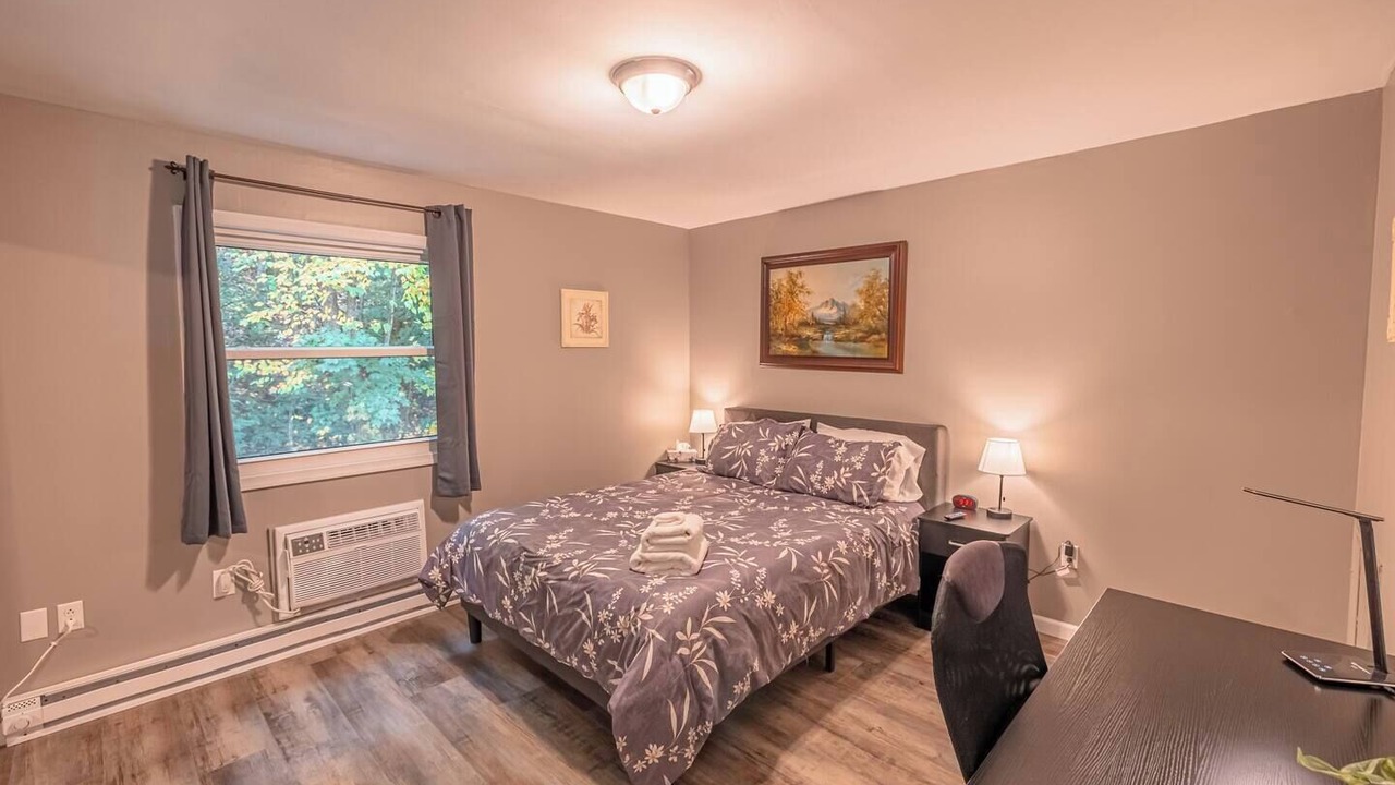 Photo of Bedroom in Saylorsburg