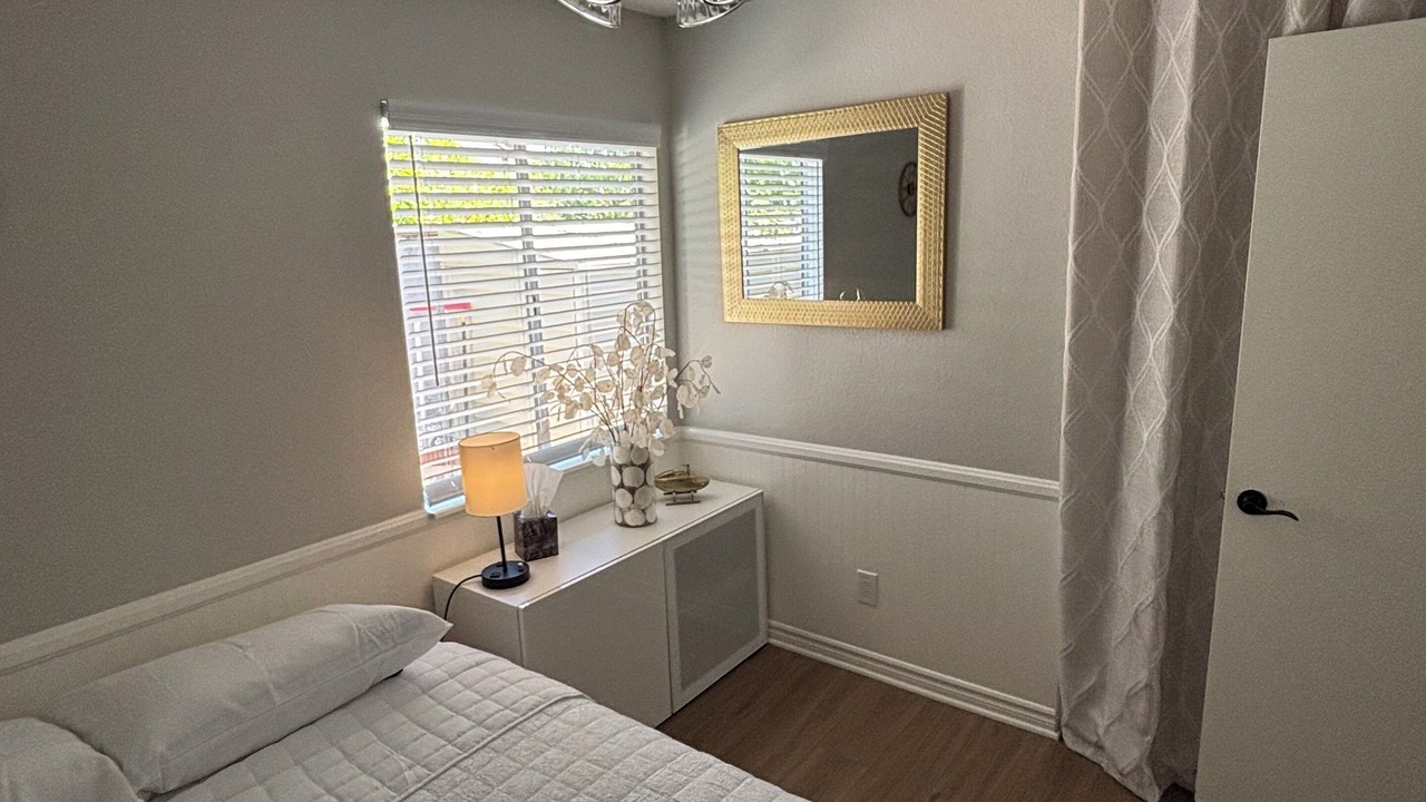 Photo of Bedroom in Corona