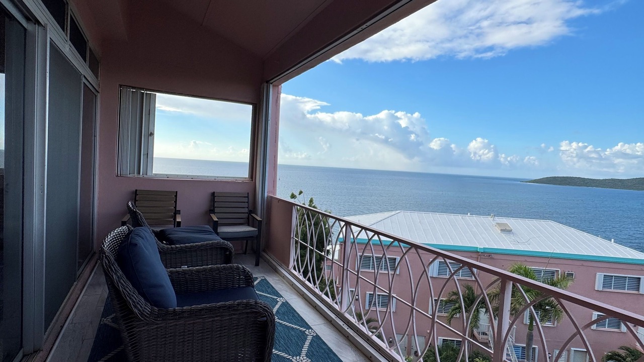 Photo of Patio Balcony in Estate Coakley Bay