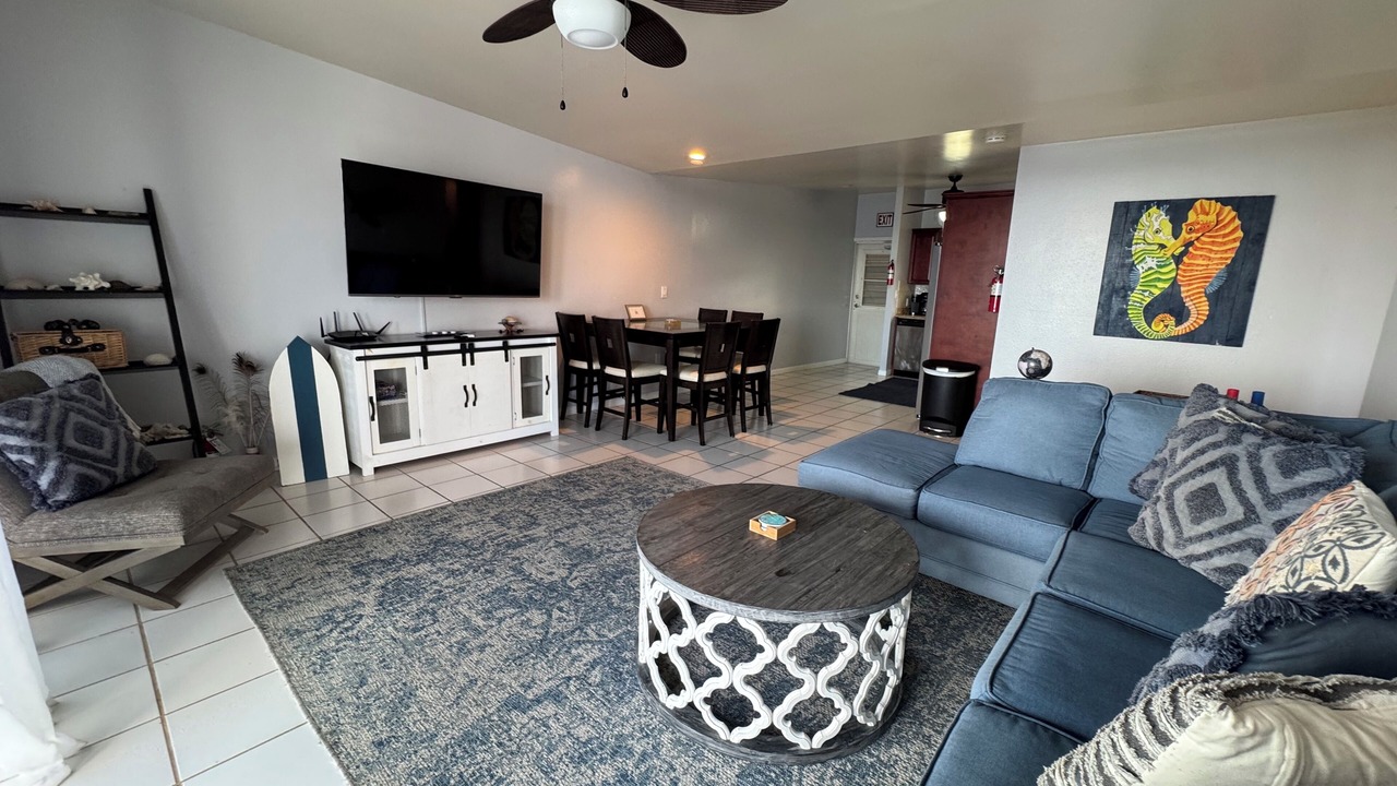 Photo of Livingroom in Estate Coakley Bay