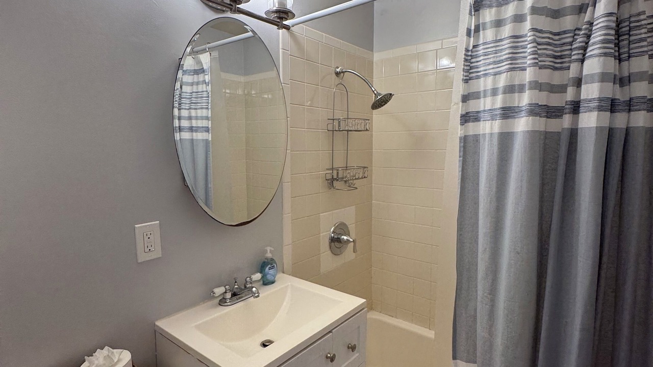 Photo of Bathroom in Estate Coakley Bay