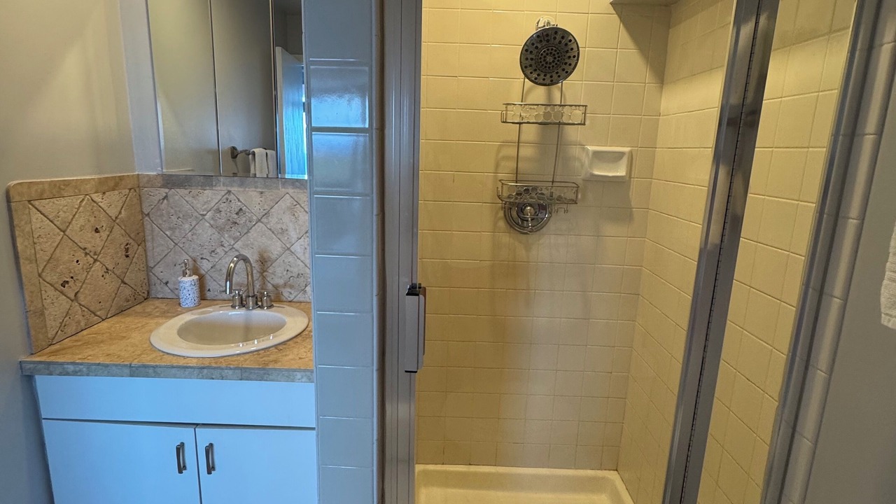 Photo of Bathroom in Estate Coakley Bay