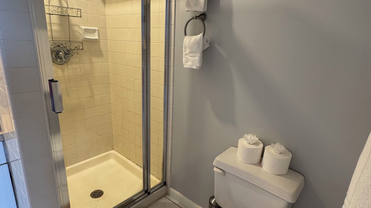 Photo of Bathroom in Estate Coakley Bay