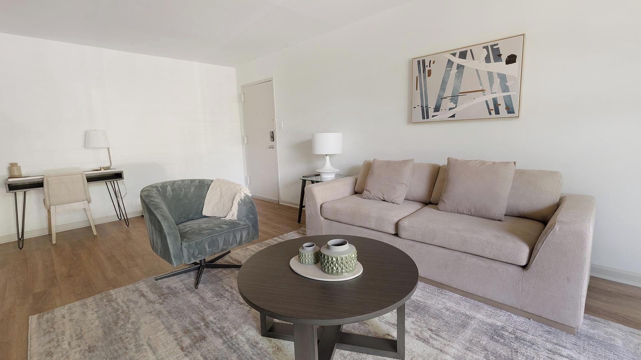 Photo of Livingroom in Greenbelt