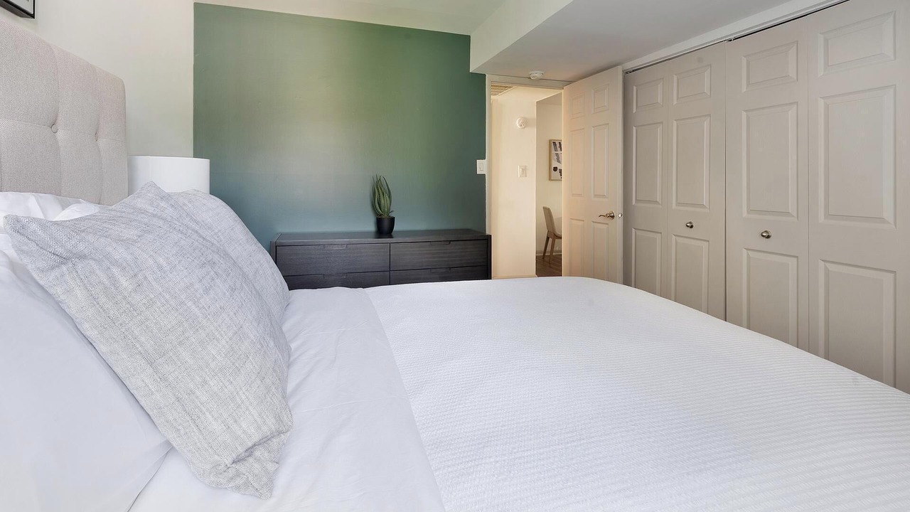 Photo of Bedroom in Greenbelt