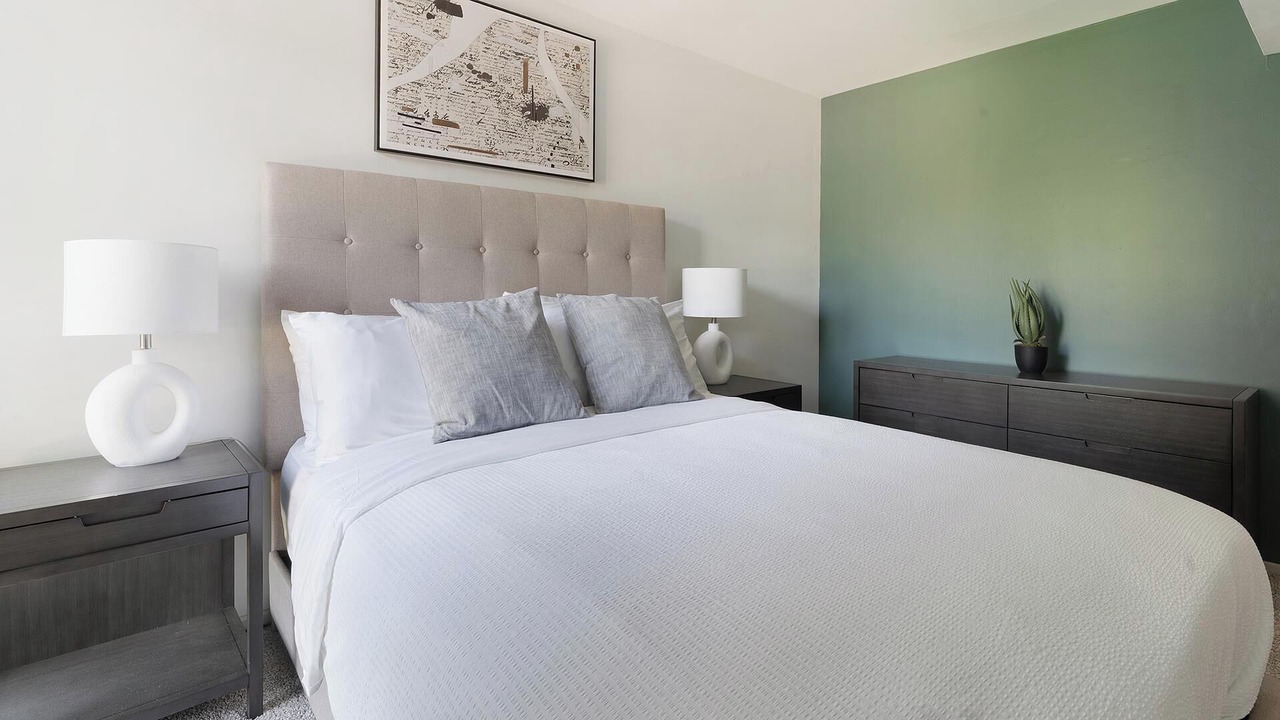 Photo of Bedroom in Greenbelt