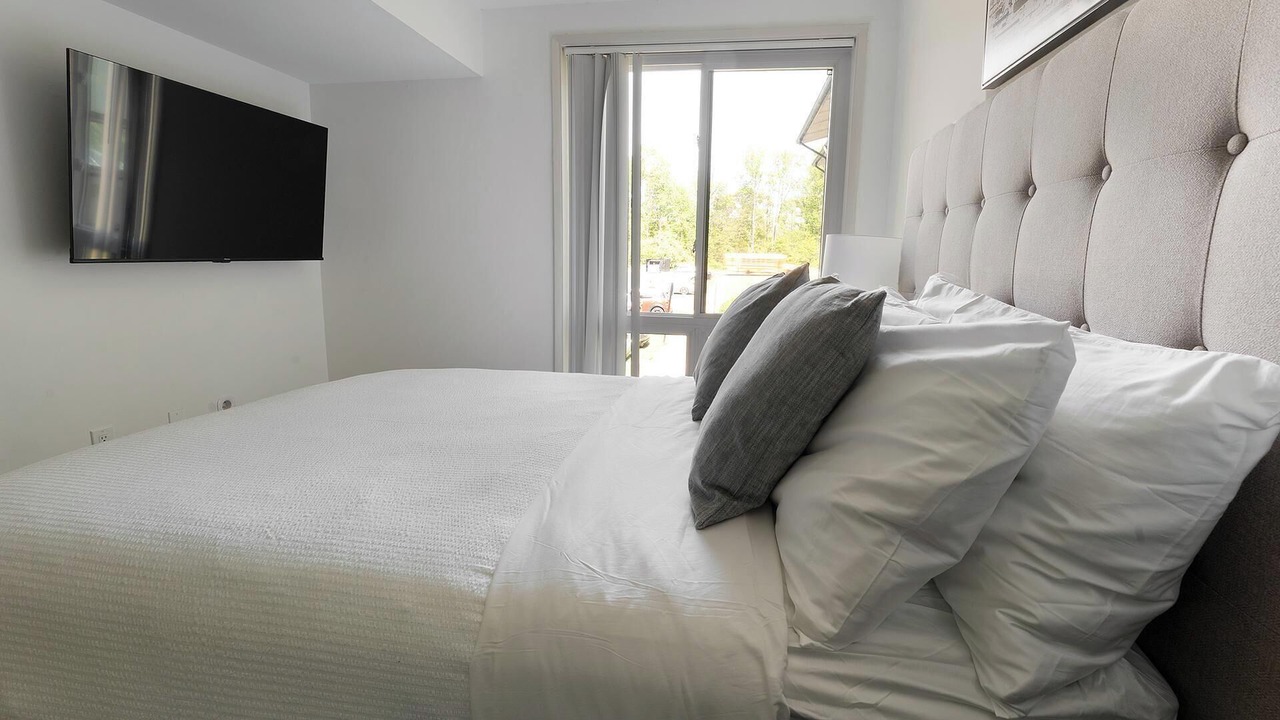 Photo of Bedroom in Greenbelt