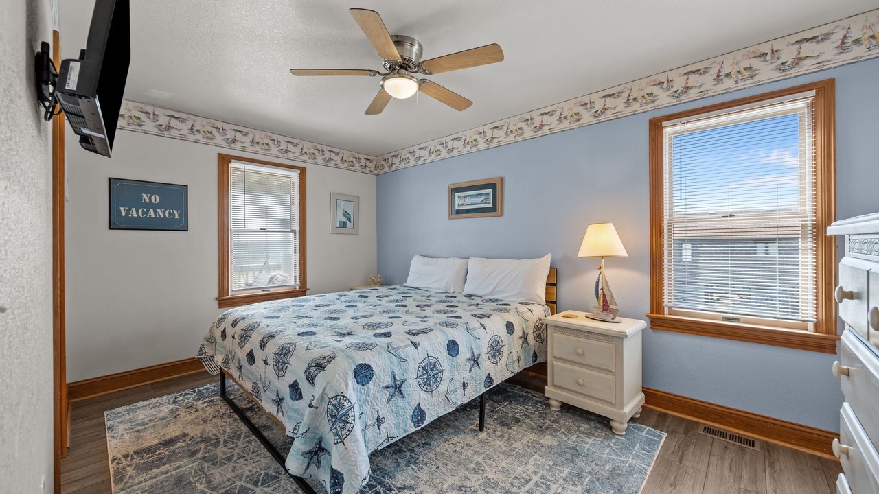 Photo of Bedroom in Rodanthe