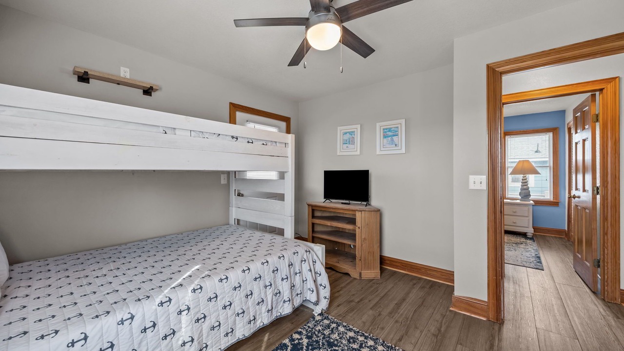 Photo of Bedroom in Rodanthe