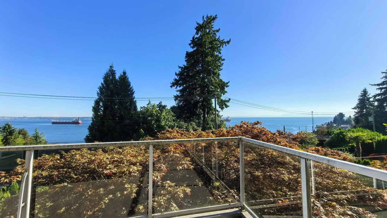 Photo of Outdoor in West Vancouver