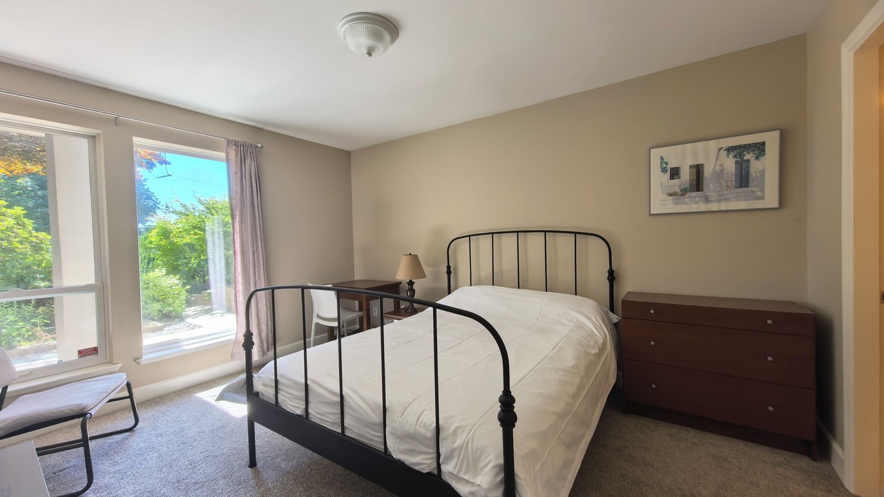 Photo of Bedroom in West Vancouver