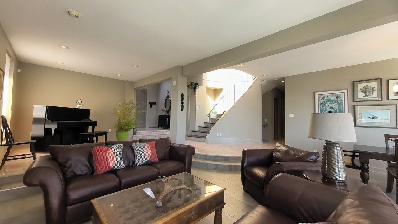 Photo of Livingroom in West Vancouver