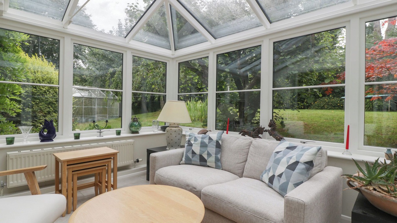 Photo of Livingroom in Nether Westcote