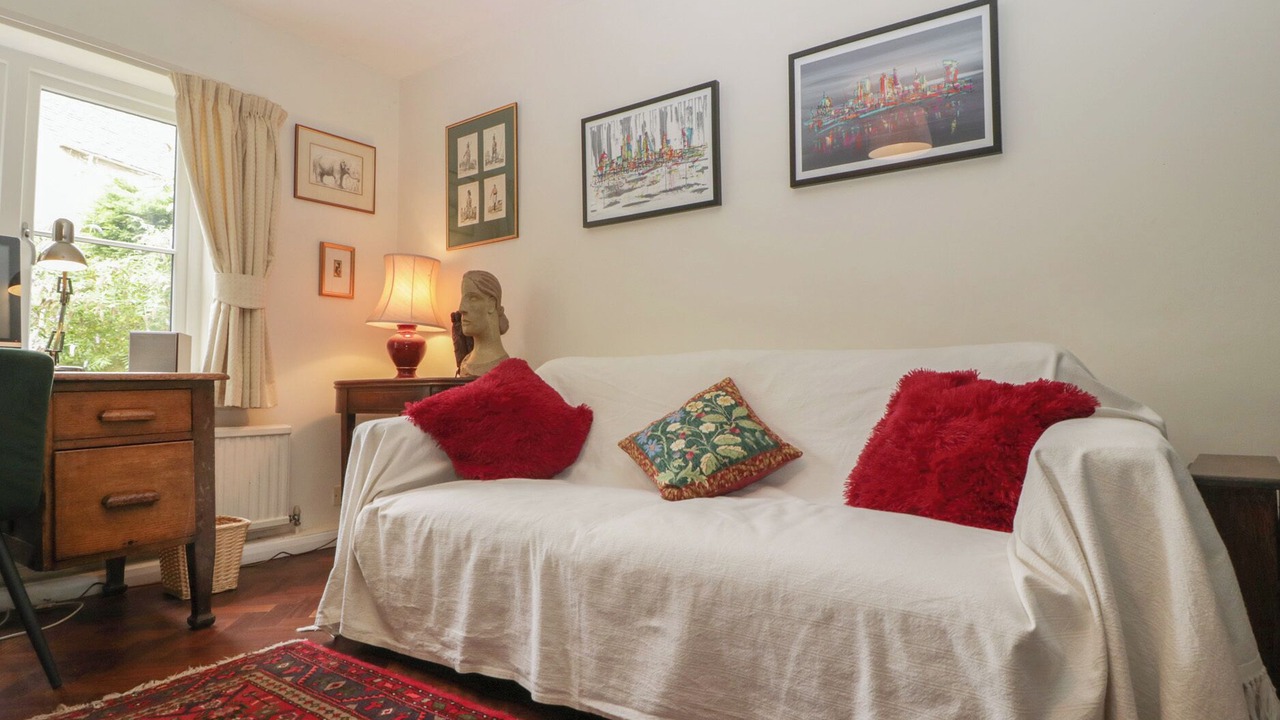 Photo of Livingroom in Nether Westcote