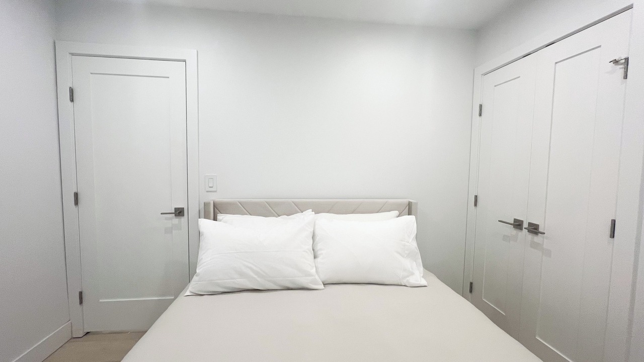 Photo of Bedroom in Lower Lonsdale
