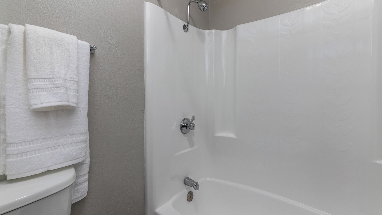 Photo of Bathroom in Thousand Oaks